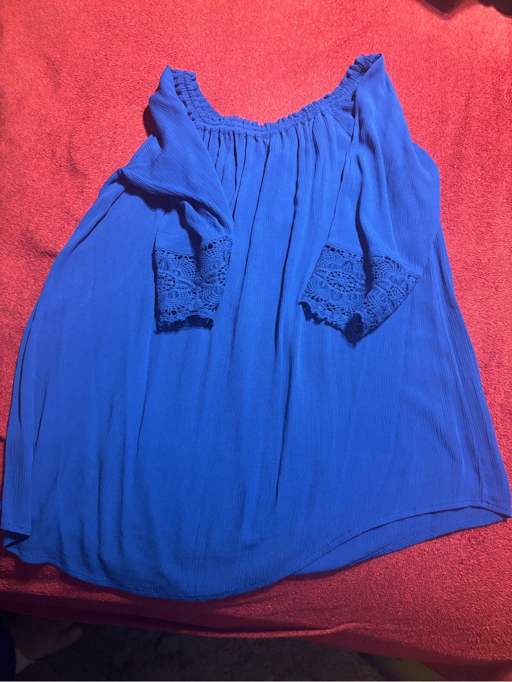 Chelsea & Theodore Royal Blue Off-Shoulder Tunic with Lace Sleeves size medium.
